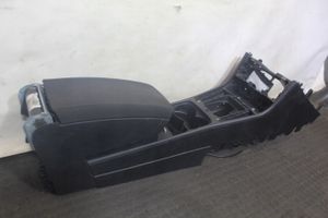 Volkswagen PASSAT B7 Center console 