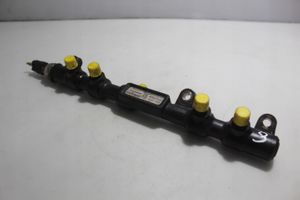 Ford Mondeo Mk III Listwa wtryskowa 