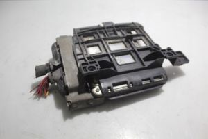 Volkswagen PASSAT B7 USA Galios (ECU) modulis 0281017946