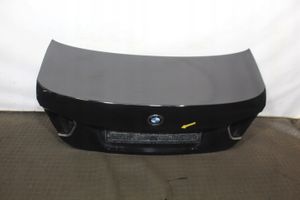 BMW 3 E90 E91 Galinis bortas (bortelis) 