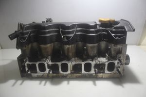 Opel Zafira B Culasse moteur 