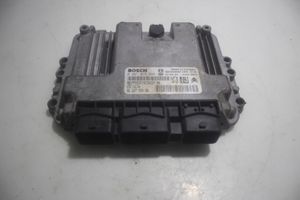 Peugeot 207 Motorsteuergerät ECU 0281013868