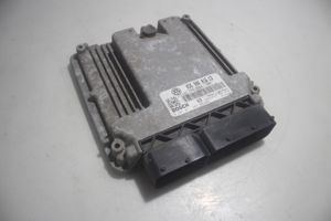 Volkswagen Touran I Блок управления двигателем ECU 0281011945