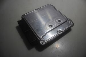 Volkswagen Touran I Unité de commande, module ECU de moteur 0281011945