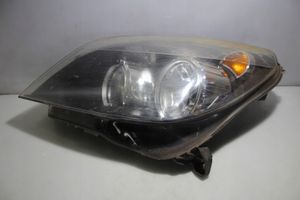 Opel Astra H Lampa przednia 