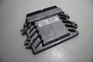 Dacia Sandero Moottorin ohjainlaite/moduuli (käytetyt) S110140011