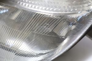 Mercedes-Benz Vaneo W414 Lampa przednia 