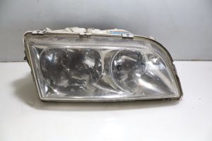 Volvo S40, V40 Lampa przednia 