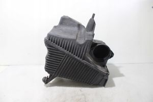 Renault Megane II Air filter box 