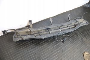 Hyundai i30 Traversa di supporto paraurti posteriore 