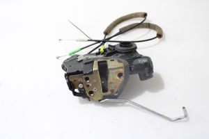 Toyota Corolla Verso E121 Front door lock 