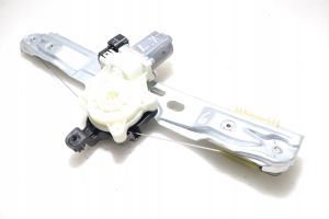 Ford Focus Rear window lifting mechanism without motor 