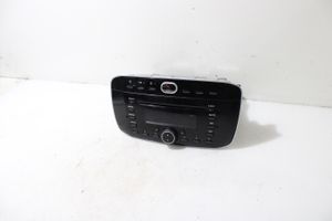 Fiat Punto Evo Radion/GPS-laitteen pääyksikön kehys 