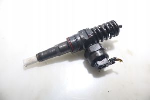 Volkswagen PASSAT B5.5 Injecteur de carburant 