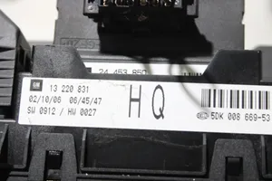 Opel Zafira B Komputer / Sterownik ECU silnika 