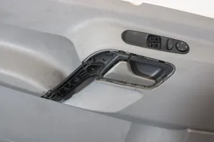 Volkswagen Crafter Rivestimento del pannello della portiera anteriore 