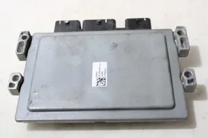 Renault Clio III Unité de commande, module ECU de moteur 8200783095