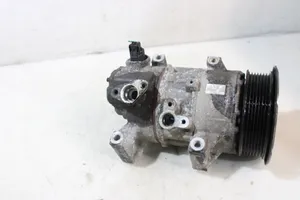 Toyota Avensis Verso Compressore aria condizionata (A/C) (pompa) 