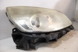 Renault Megane II Lampa przednia 