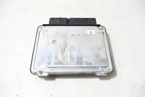 Volkswagen Golf V Unité de commande, module ECU de moteur 0281013226