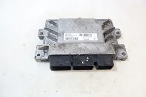 Dacia Duster Komputer / Sterownik ECU silnika 