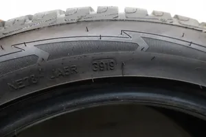 Ford Focus C-MAX R18 winter tire 