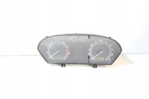 Skoda Fabia Mk1 (6Y) Uhr 