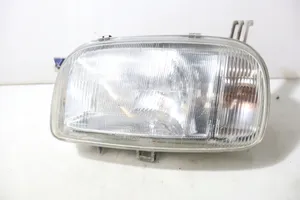 Nissan Micra Lampa przednia 