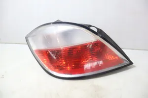 Opel Astra H Lampa tylna 