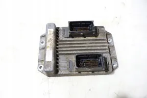 Opel Meriva A Unité de commande, module ECU de moteur 