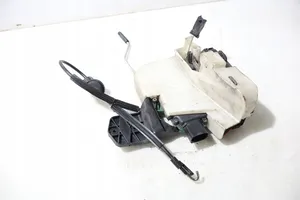 Volkswagen PASSAT B5.5 Front door lock 