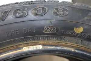 Ford Focus R15 winter tire 