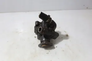 Audi A4 S4 B5 8D Power steering pump 