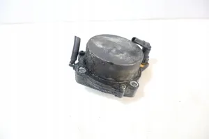 Opel Zafira B Vacuum pump 