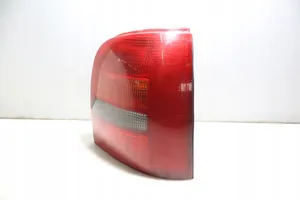 Audi A4 S4 B5 8D Lampa tylna 08-441-1945R