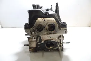 Chevrolet Cruze Engine head 