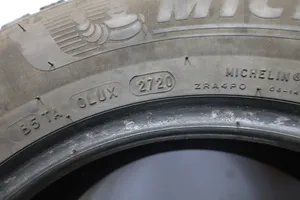 Citroen C4 I Picasso Neumático de invierno R15 