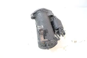 Volkswagen PASSAT B5.5 Starter motor 