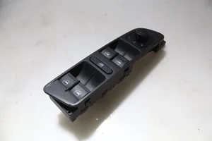 Volkswagen Tiguan Electric window control switch 