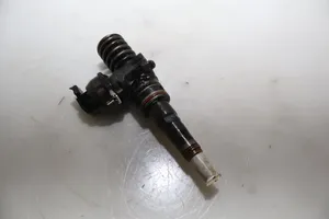 Volkswagen PASSAT B5.5 Injecteur de carburant 0414720214