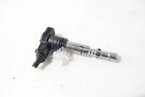 Audi A4 S4 B7 8E 8H High voltage ignition coil 0040102043