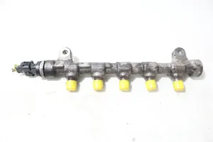 KIA Venga Kraftstoffverteiler Einspritzleiste Verteilerrohr 0445214181