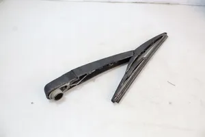 Renault Captur Rear wiper blade arm 