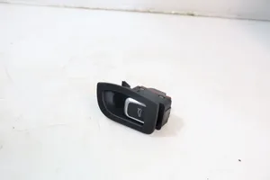 Audi A4 S4 B8 8K Tailgate opening switch 