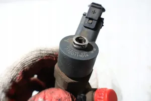 Renault Laguna II Injecteur de carburant 0445110021