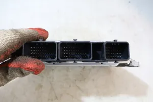 Renault Megane III Motora vadības bloka ECU 