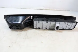 Renault Megane III Electric window control switch 