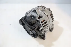 Renault Megane III Alternator 0124425093