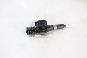 Volkswagen Touran I Fuel injector 