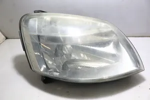 Peugeot Partner Lampa przednia 